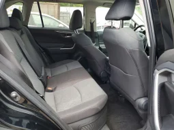 
										Toyota RAV4 full									
