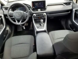 
										Toyota RAV4 full									