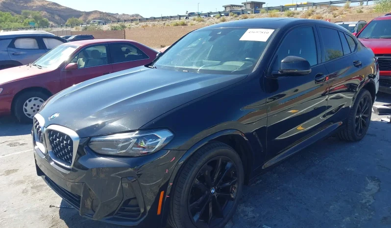 
								BMW X4 full									