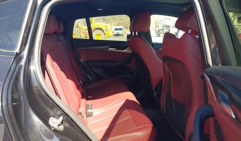 
								BMW X4 full									