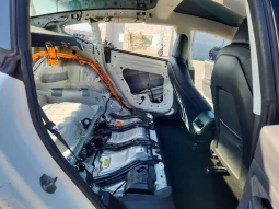 
										Tesla MODEL 3 full									