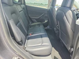 
										Tesla Model Y full									