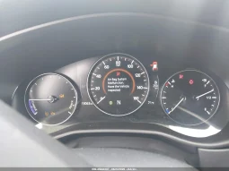 
										Mazda CX-50 Hybrid full									