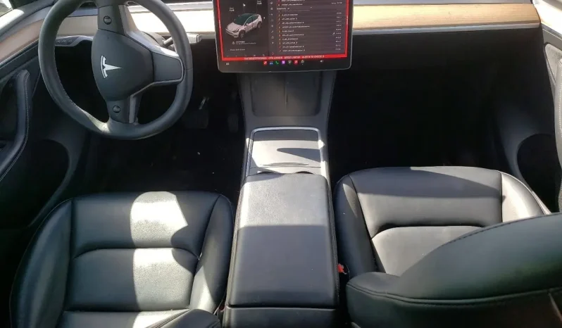 
								Tesla MODEL Y full									