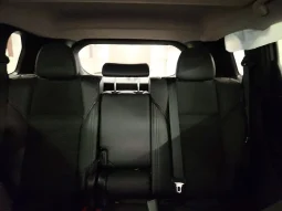 
										Mitsubishi Outlander full									