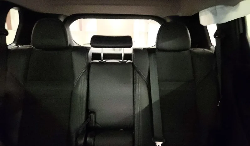 
								Mitsubishi Outlander full									