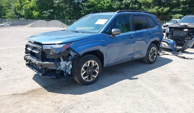 
								Subaru Forester full									