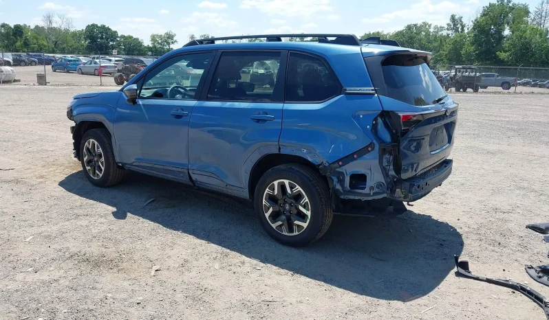 
								Subaru Forester full									