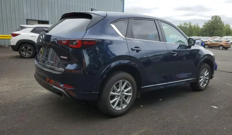 
								Mazda CX-5 full									
