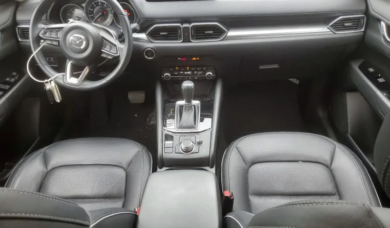 
								Mazda CX-5 full									