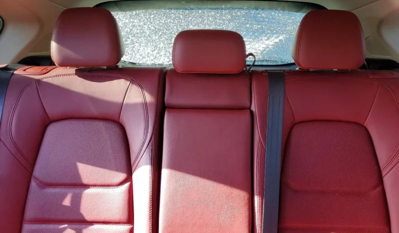 
								Mazda CX-5 full									