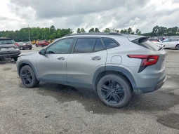 
										Chevrolet Trax full									