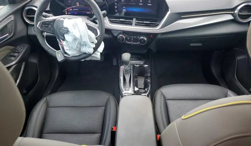 
								Chevrolet Trax full									