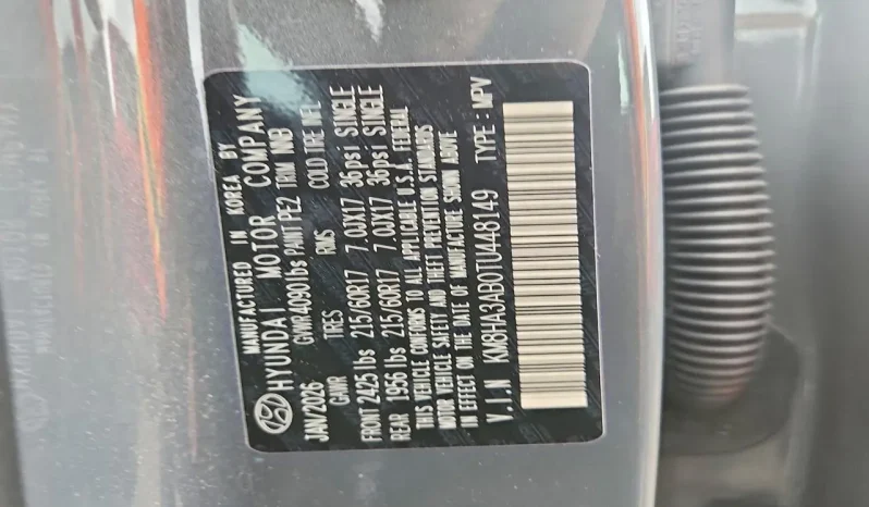 
								Hyundai Kona full									