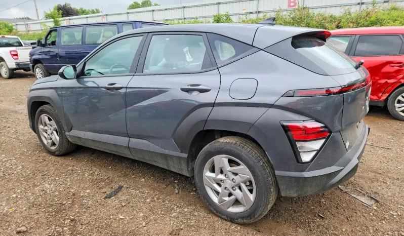
								Hyundai Kona full									