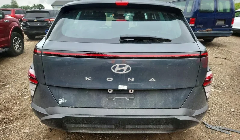 
								Hyundai Kona full									