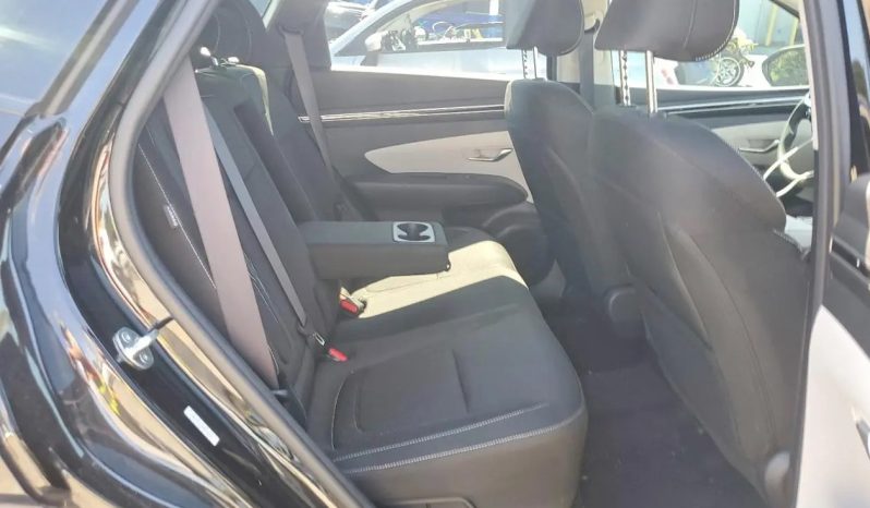 
								Hyundai Tucson full									