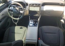 
										Hyundai Tucson full									