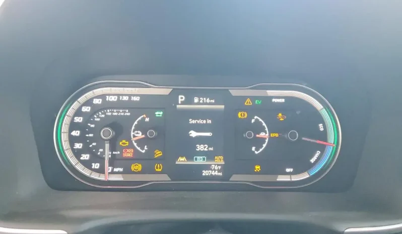 
								Hyundai Tucson full									