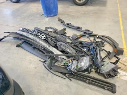 
										Hyundai Tucson full									