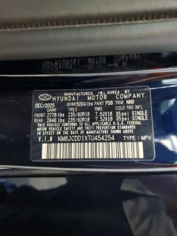 
										Hyundai Tucson full									