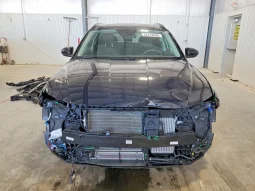 
										Hyundai Tucson full									