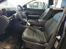 
										Hyundai Tucson full									