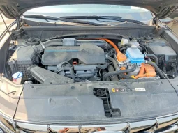 
										Hyundai Tucson full									