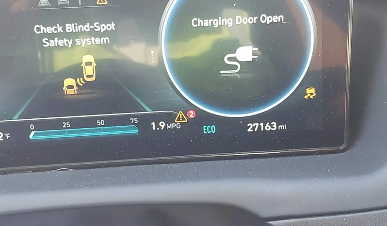 
								Hyundai Tucson full									
