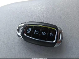 
										Hyundai Kona full									