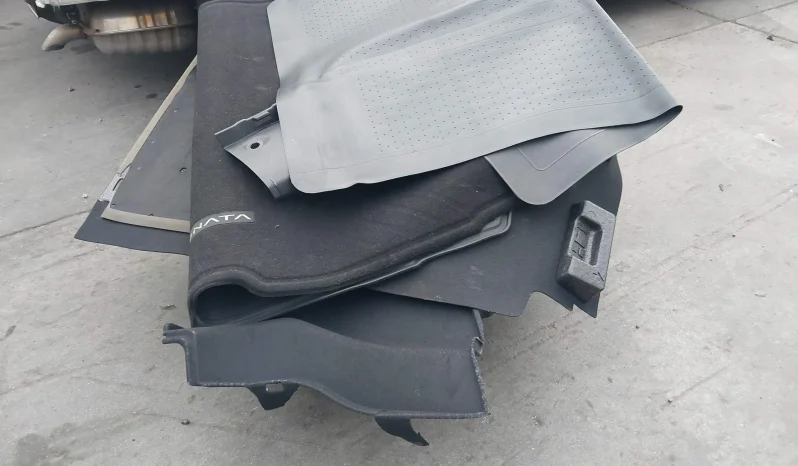 
								Hyundai Sonata full									