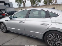 
										Hyundai Sonata full									