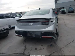 
										Hyundai Sonata full									