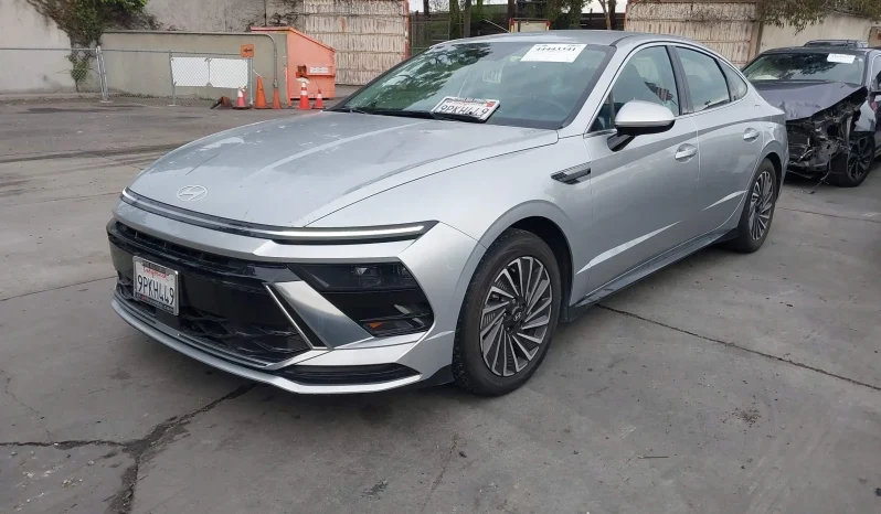 
								Hyundai Sonata full									