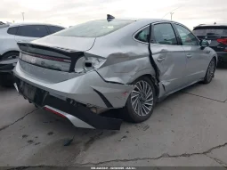 
										Hyundai Sonata full									