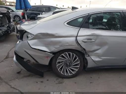 
										Hyundai Sonata full									