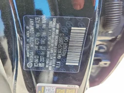 
										Hyundai Elantra full									