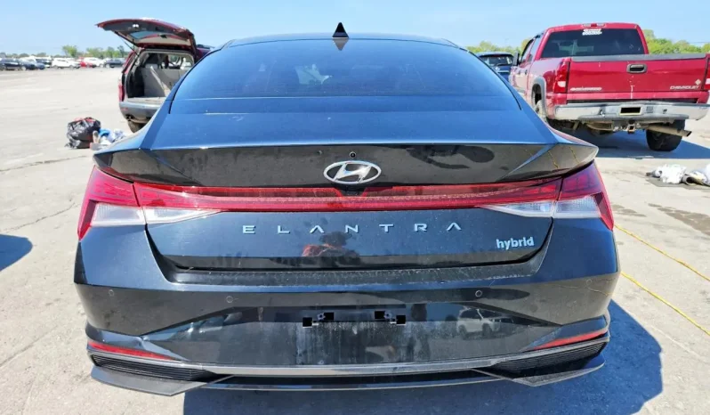 
								Hyundai Elantra full									