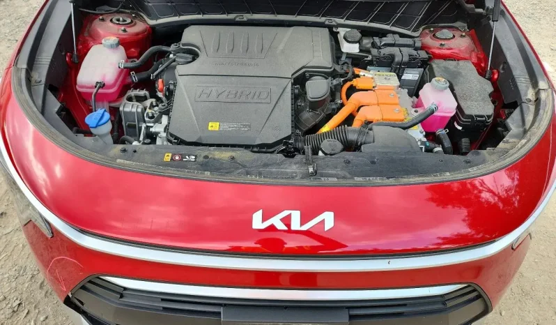 
								KIA Niro full									