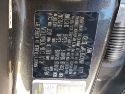 
										Kia Niro full									