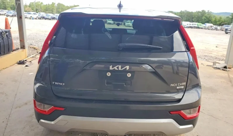 
								Kia Niro full									