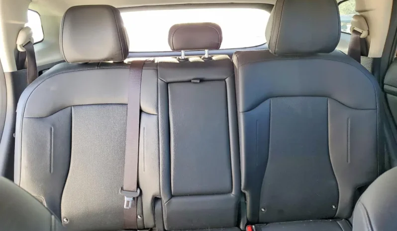 
								KIA Sportage full									