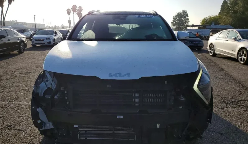 
								KIA Sportage full									