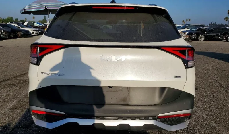 
								KIA Sportage full									