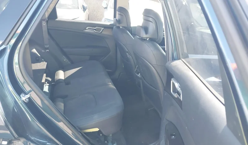 
								KIA Sportage Hybrid full									