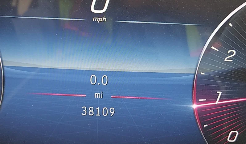 
								Mercedes-Benz C 300 full									