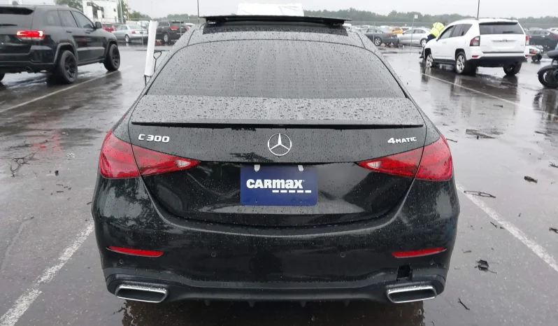 
								Mercedes-Benz C 300 full									