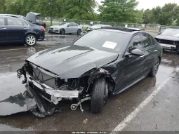 
										Mercedes-Benz C 300 full									