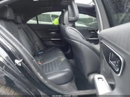 
										Mercedes-Benz C 300 full									
