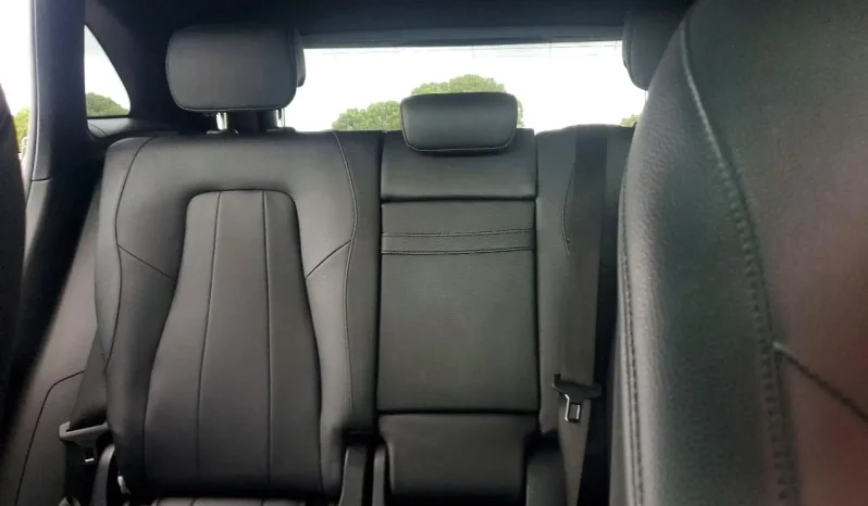 
								Mercedes-Benz GLA-Class full									